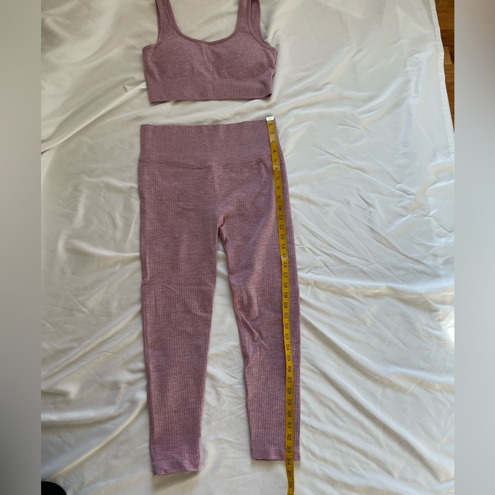 Amazon Workout Set - image 7